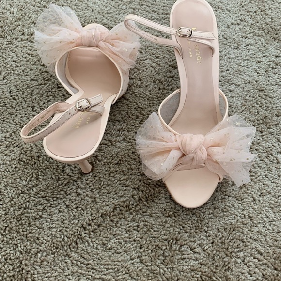 Kate Spade Pink Bow Heels - Picture 4 of 4